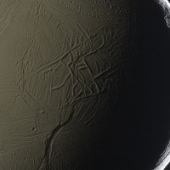 Imagem: rosto de enceladus