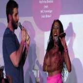 Rafinha bastos tira a roupa de inês brasil no palco youpix